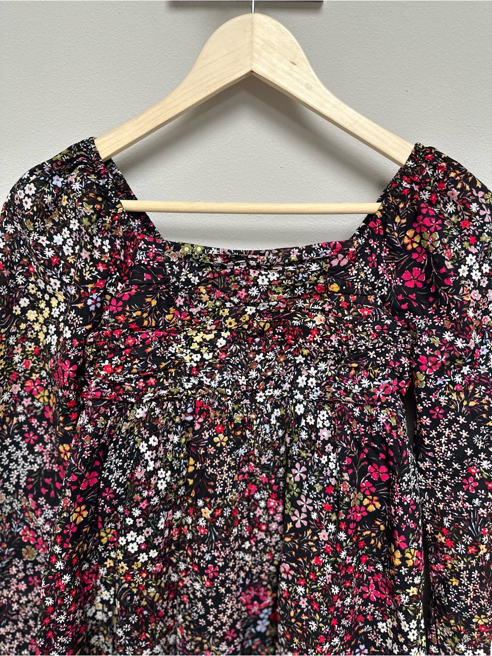 GAP Black Floral Smocked Casual Dress with Pink and Yellow Accents